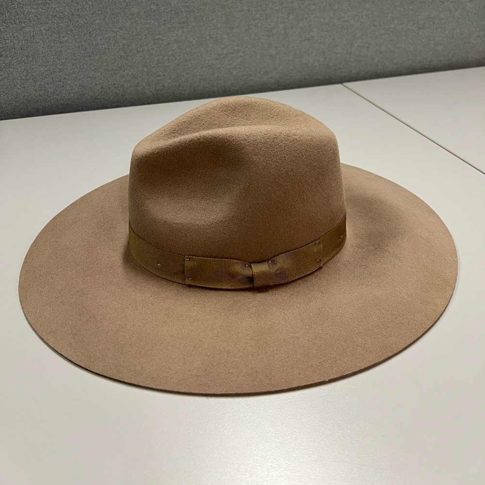 Anthropologie 100% Wool Brimmed Hat 👒